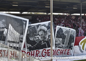 01-AbschiedSued-h-2324-22