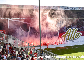 01-AbschiedSued-h-2324-33