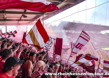 01-AbschiedSued-h-2324-40