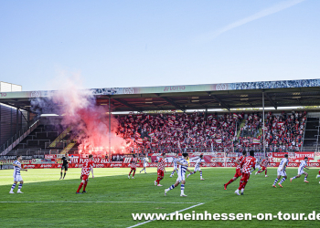 01-AbschiedSued-h-2324-72