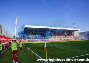 01-AbschiedSued-h-2324-77