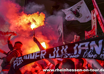 01-AbschiedSued-h-2324-84
