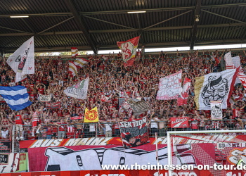 01-AbschiedSued-h-2324-92