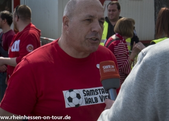 06_SamstagsHalbVier